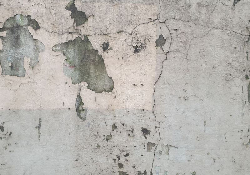 Cracked concrete foundation wall